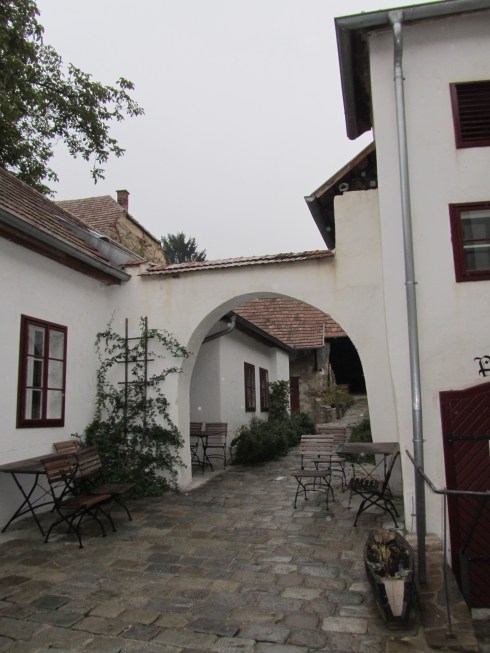A typical Kamptal inner courtyard